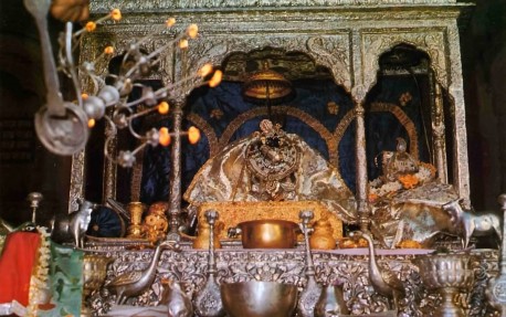 Aroti at Sri Sri Radha Ramana Temple Vrindavan, India. 1974.