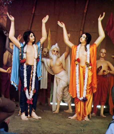 Lord Caitanya and His associates dance and chant the Hare Krishna mantra in this diorama at Sridhama Mayapur.