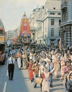 In London, with Srila Prabhupada sitting beneath Lord Jagannatha, the chariot makes its way from Regent Street to Trafalgar Square. - 1977