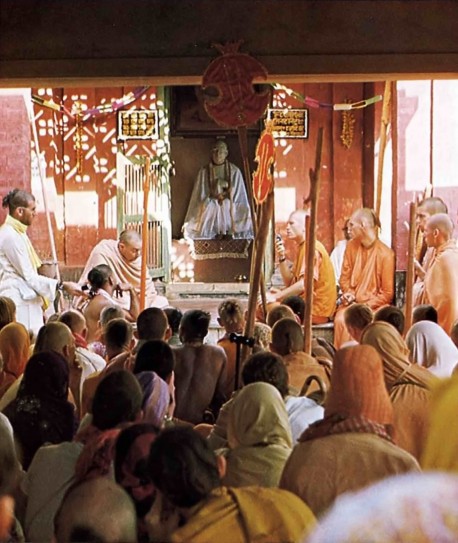 ISKCON devotees from around the world chant to honor Srila Thakura Bhaktivinoda at his home in Godruma-dvipa.