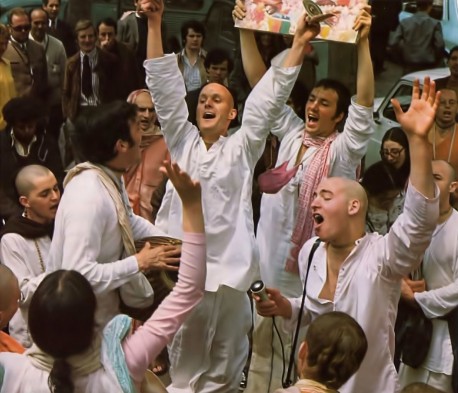 ISKCON Hare Krishna devotees chanting Hare Krishna. 1976.