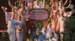 Devotees of ISKCON’s St. Louis Temple