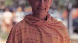 How I Found A Real Yoga Teacher