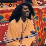 Turiyasangitananda (Alice Coltrane) musician chanting Hare Krishna - 1977