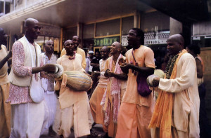 After the ceremonies in the temple, the celebrating went on with ecstatic chanting in town