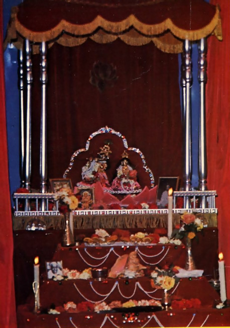 Sri Sri Radha Krishna Deities at Los Angeles ISKCON.