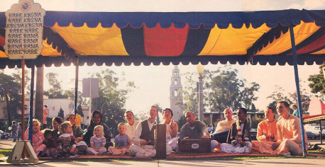 To let everyone know about the joys of spiritual life, devotees make the chanting of Hare Krsna available in Balboa Park.