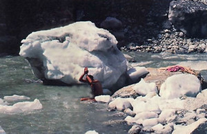To cap off an exhilarating journey, Jagatguru Swami bathes in the freezing water